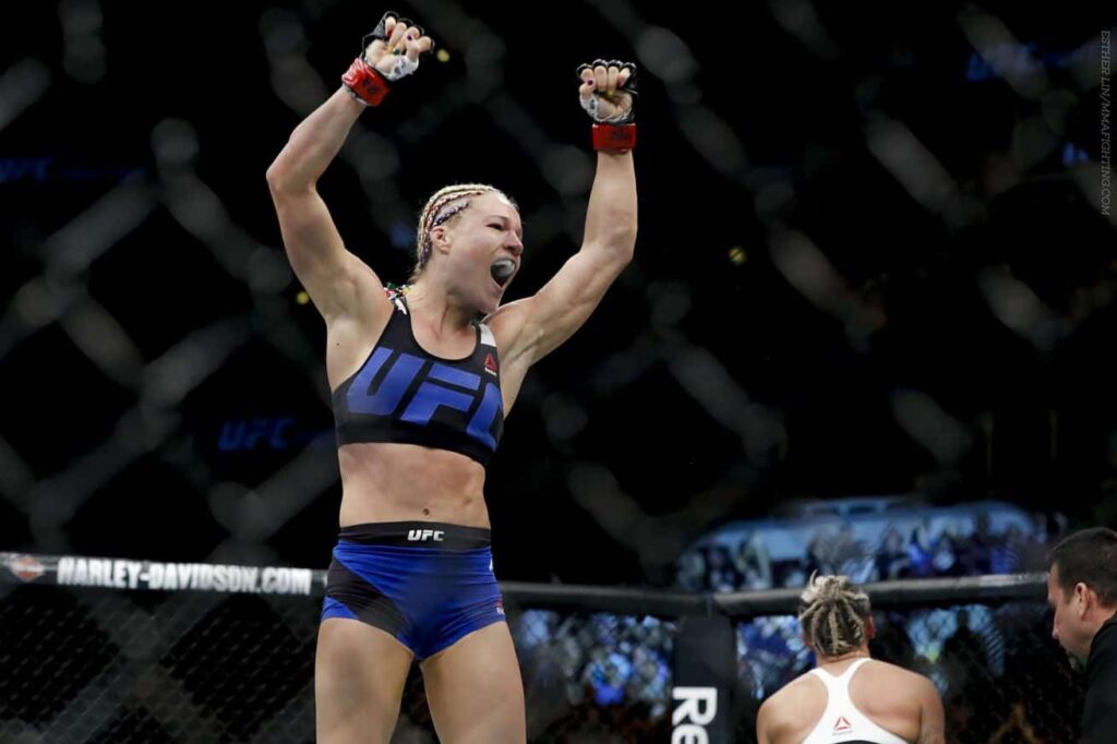 067_Felice_Herrig_vs_Kailin_Curran.0.0[1]