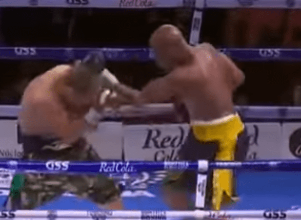 Silva Chavez punch1